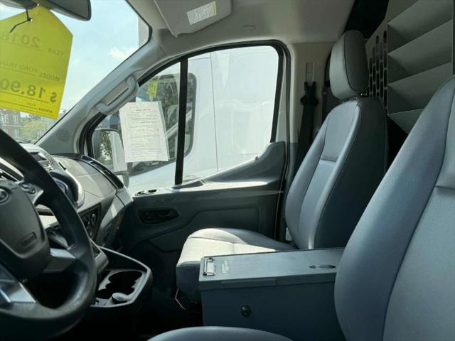 2018 Ford Transit w/Sliding Side Door w/RWB