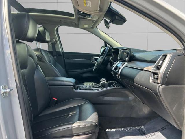 2022 Kia Sorento X-Line EX