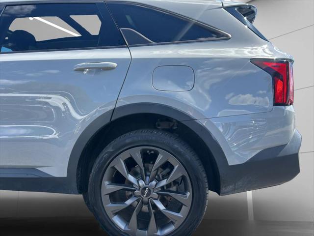 2022 Kia Sorento X-Line EX