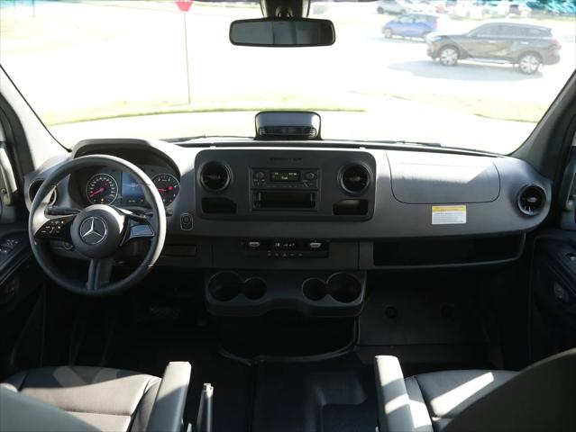 2025 Mercedes-Benz Sprinter 2500 Standard Roof 4-Cyl Diesel HO