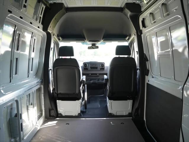 2025 Mercedes-Benz Sprinter 2500 Standard Roof 4-Cyl Diesel HO