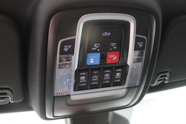 2026 Ram 1500 Laramie Crew Cab 4x4 5'7" Box