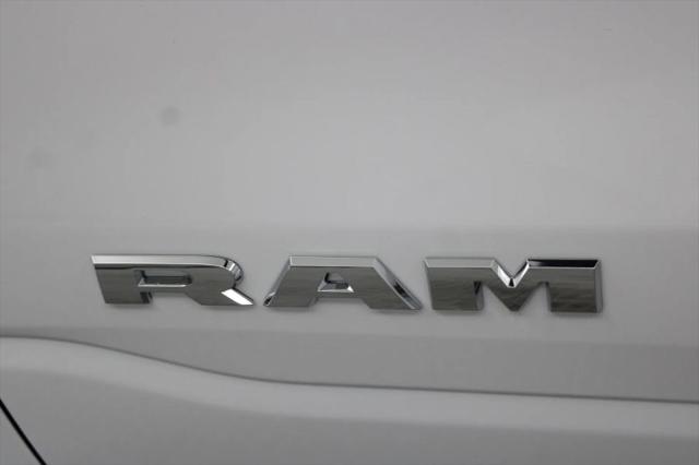 2026 Ram 1500 Laramie Crew Cab 4x4 5'7" Box