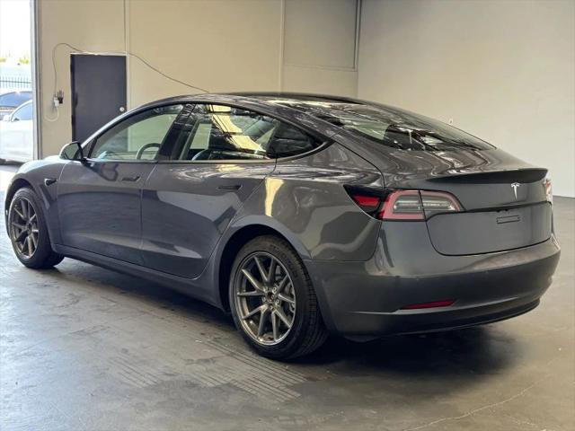 2022 Tesla Model 3 Rear-Wheel Drive