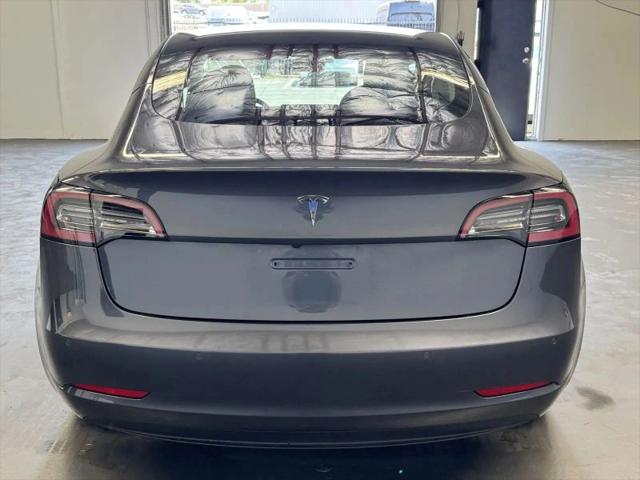 2022 Tesla Model 3 Rear-Wheel Drive