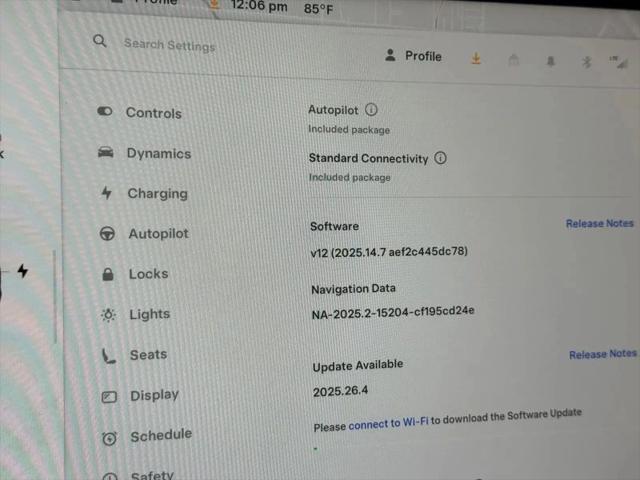 2022 Tesla Model 3 Rear-Wheel Drive