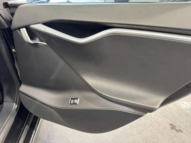 2016 Tesla Model S 90D