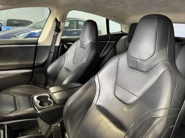 2016 Tesla Model S 90D
