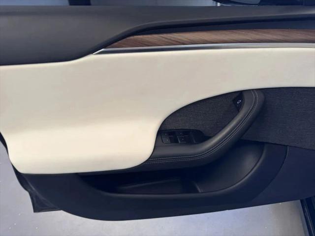 2022 Tesla Model S Dual Motor All-Wheel Drive