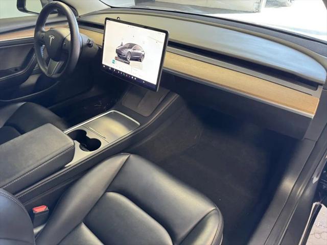2022 Tesla Model 3 Long Range Dual Motor All-Wheel Drive