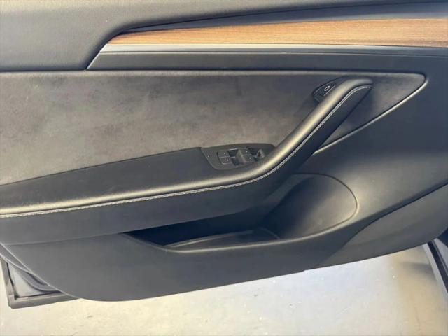 2022 Tesla Model 3 Long Range Dual Motor All-Wheel Drive