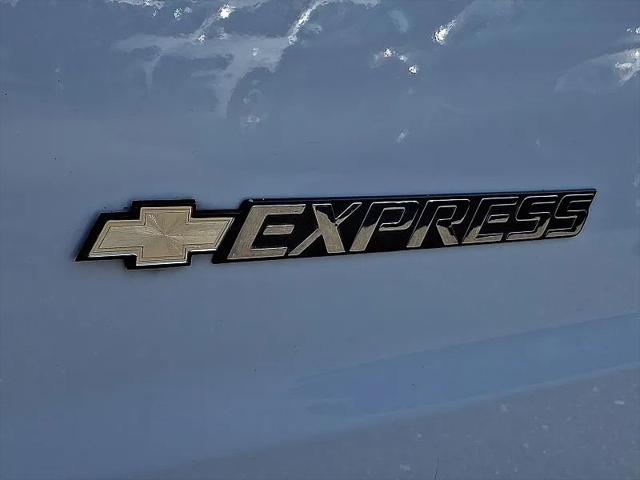 2021 Chevrolet Express Cargo Van RWD 2500 Regular Wheelbase WT