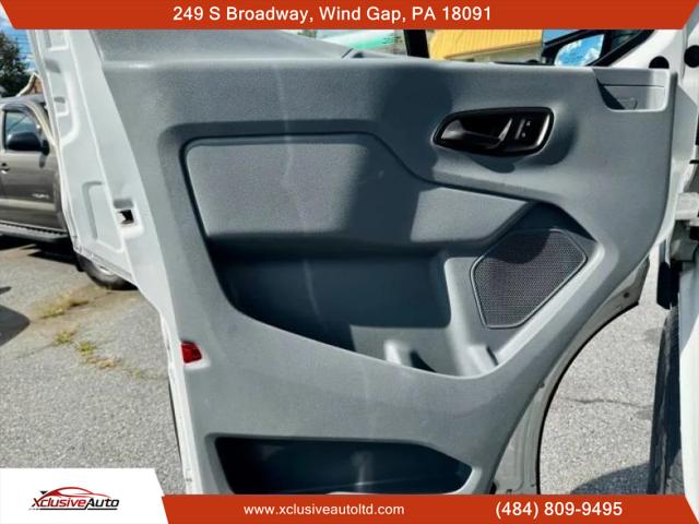 2017 Ford Transit w/Sliding Side Door w/LWB