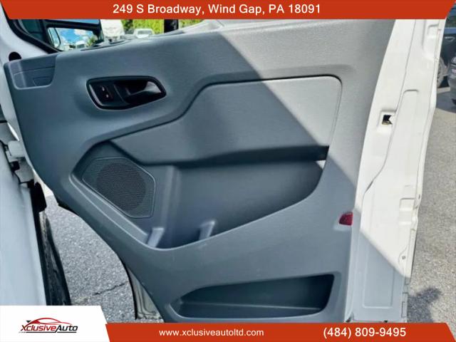 2017 Ford Transit w/Sliding Side Door w/LWB
