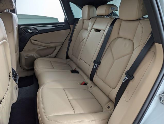 2026 Porsche Macan Unknown