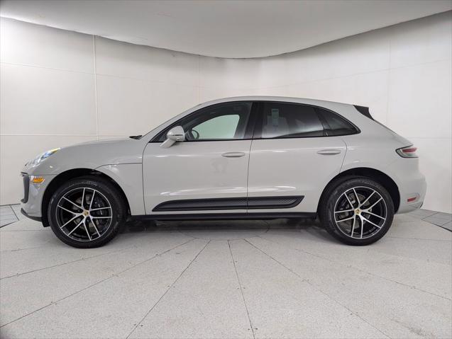 2026 Porsche Macan Unknown