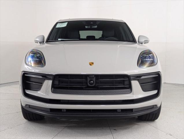 2026 Porsche Macan Unknown