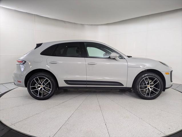 2026 Porsche Macan Unknown