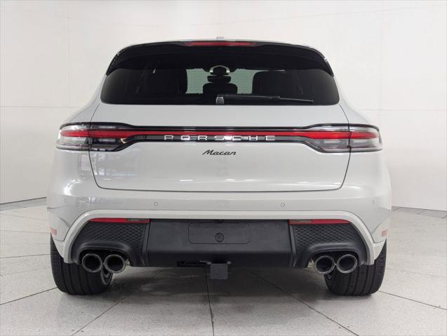2026 Porsche Macan Unknown