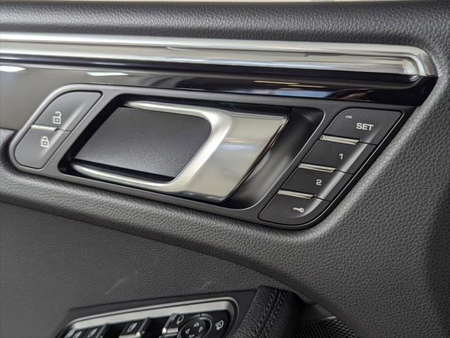 2026 Porsche Macan Unknown