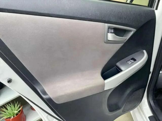 2013 Toyota Prius Two
