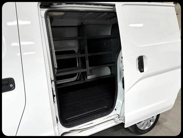 2021 Nissan NV200 Compact Cargo SV Xtronic CVT