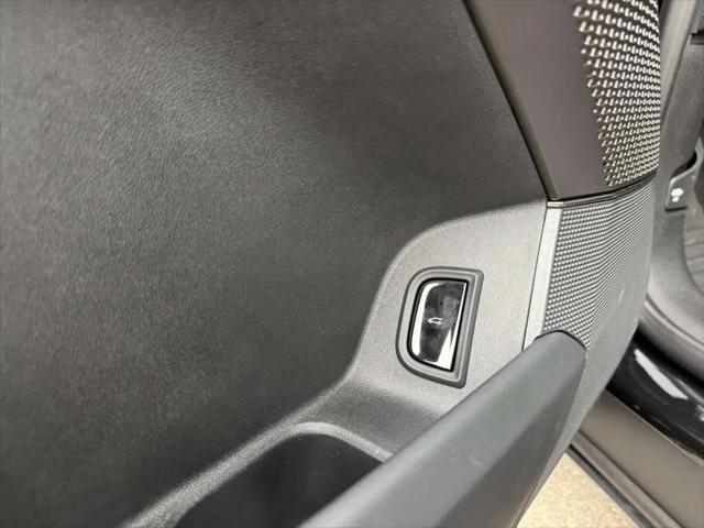 2024 Cadillac iQ Luxury w/1SC