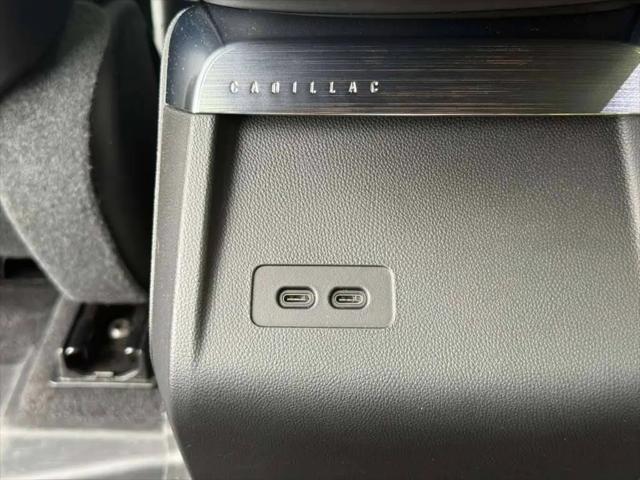 2024 Cadillac iQ Luxury w/1SC