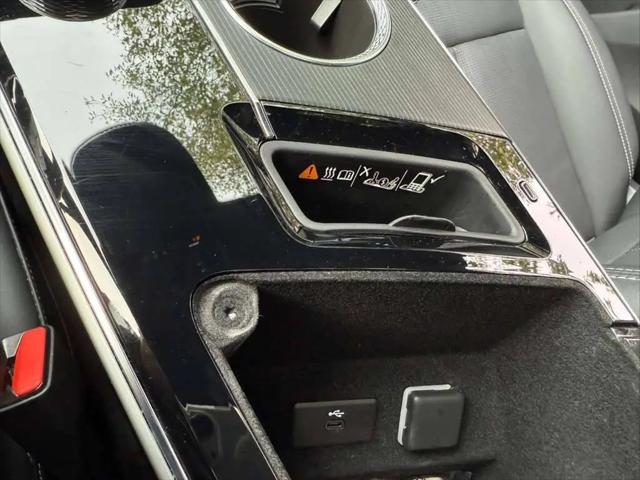 2024 Cadillac iQ Luxury w/1SC