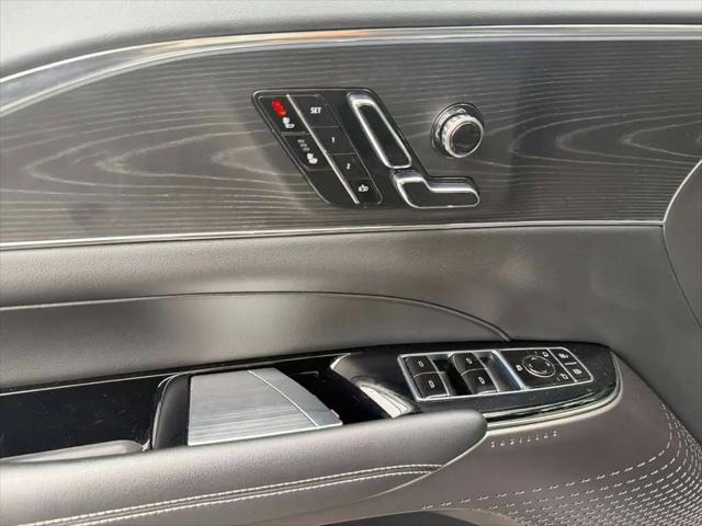 2024 Cadillac iQ Luxury w/1SC
