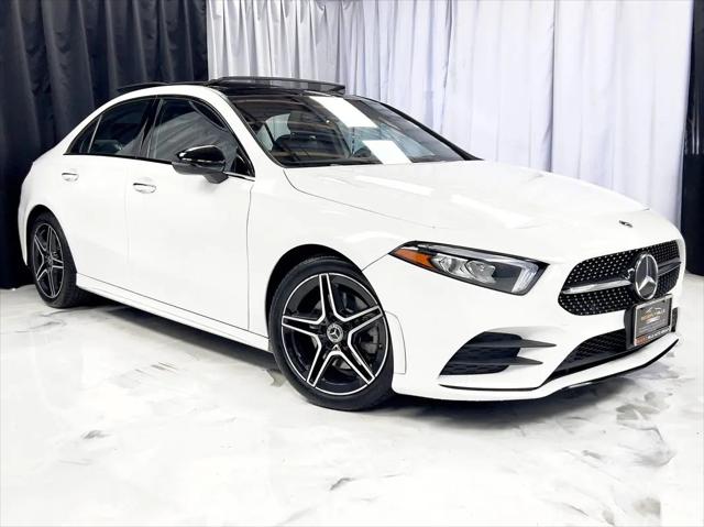 2022 Mercedes-Benz A 220 4MATIC