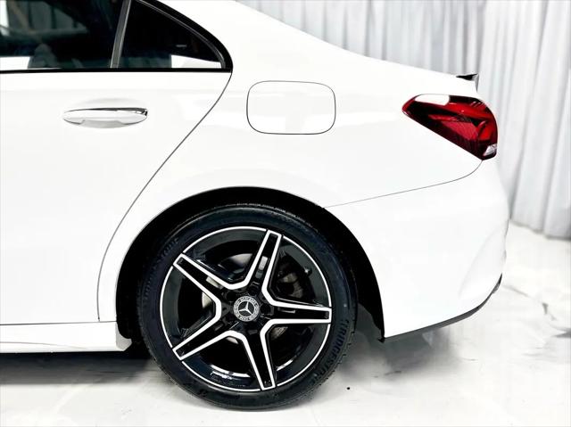 2022 Mercedes-Benz A 220 4MATIC