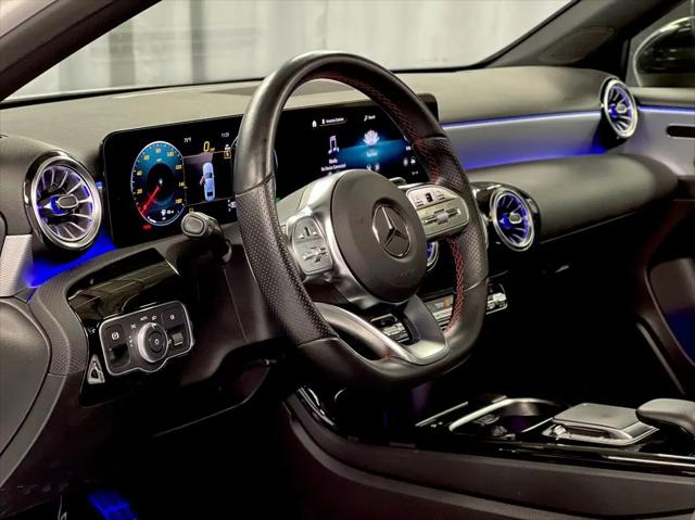 2022 Mercedes-Benz A 220 4MATIC