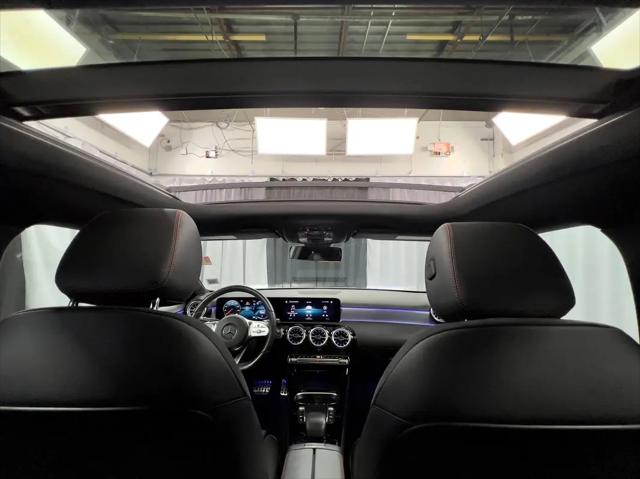 2022 Mercedes-Benz A 220 4MATIC