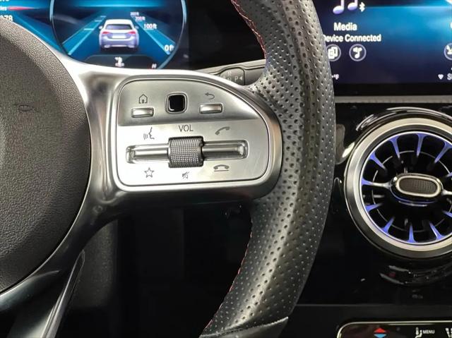 2022 Mercedes-Benz A 220 4MATIC