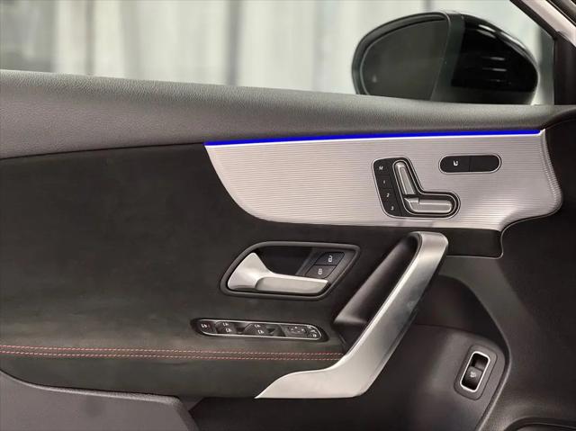 2022 Mercedes-Benz A 220 4MATIC