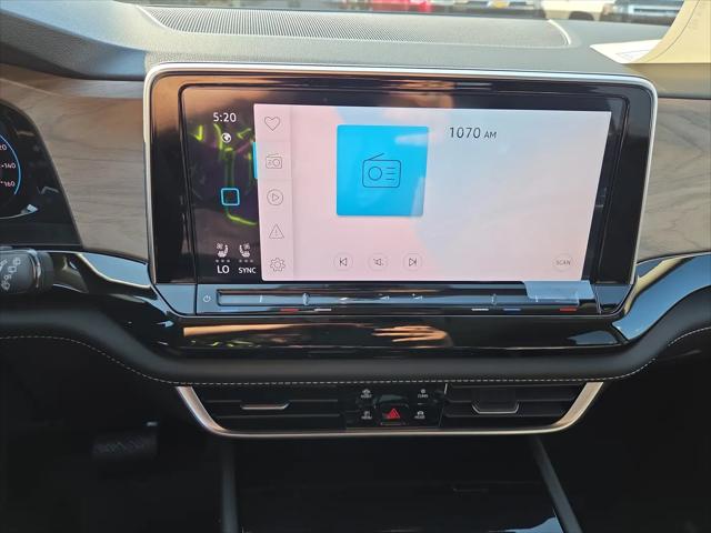2026 Volkswagen Atlas SE with Technology