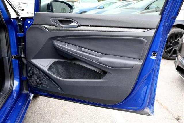 2024 Volkswagen Golf R 2.0T