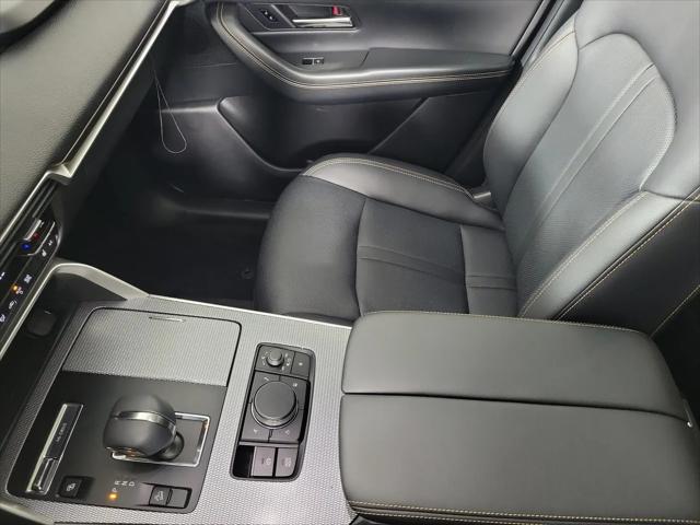 2025 Mazda X-90 Premium Sport