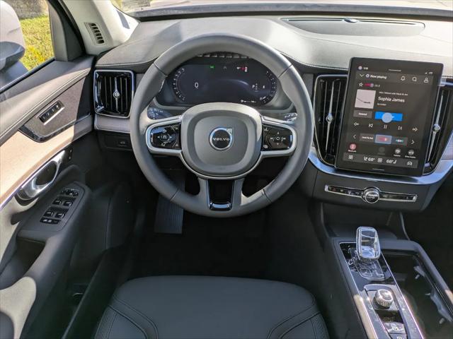 2026 Volvo XC90 Core, B5 AWD Gas (mild hybrid), Gasoline, Bright, 7 Seats