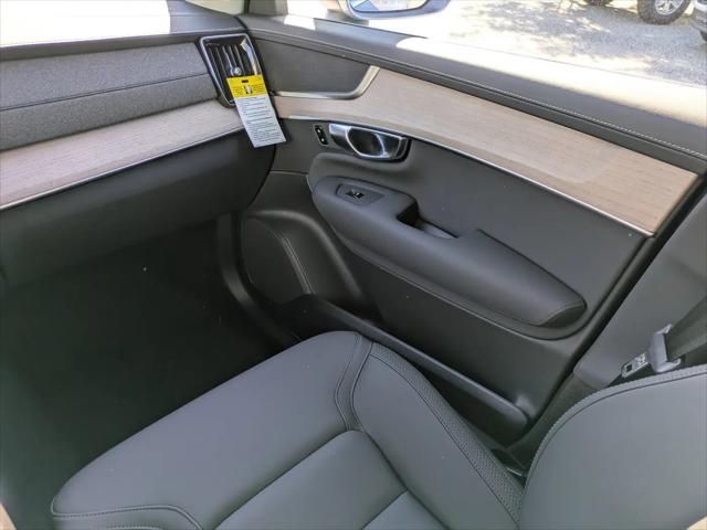 2026 Volvo XC90 Core, B5 AWD Gas (mild hybrid), Gasoline, Bright, 7 Seats