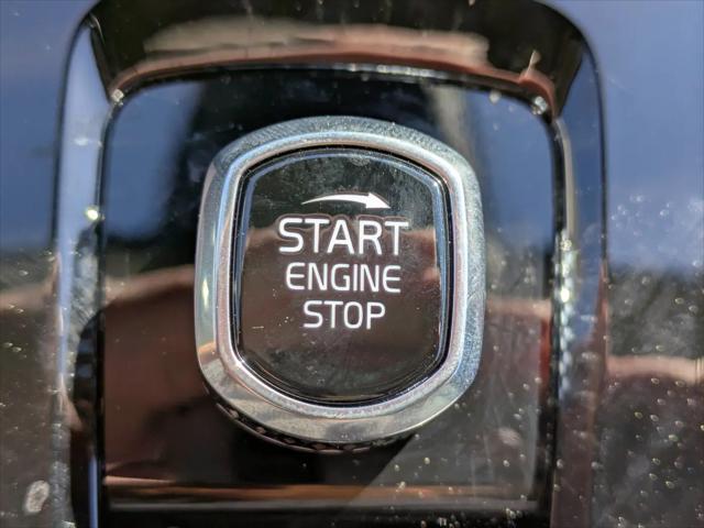 2026 Volvo XC90 Core, B5 AWD Gas (mild hybrid), Gasoline, Bright, 7 Seats