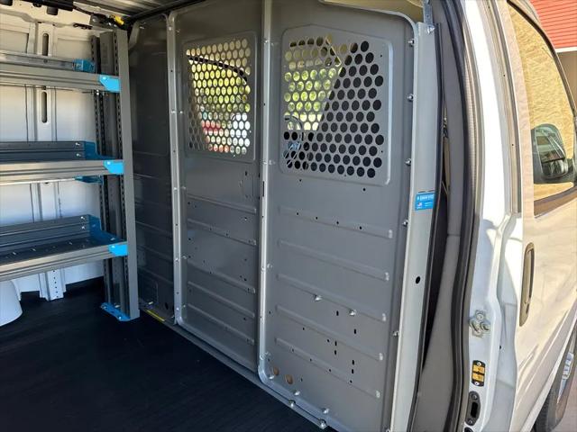 2025 GMC Savana Cargo RWD 2500 Regular Wheelbase Work Van