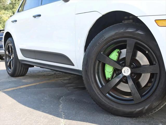 2018 Porsche Macan Sport Edition