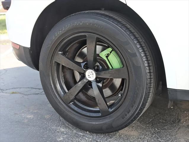 2018 Porsche Macan Sport Edition