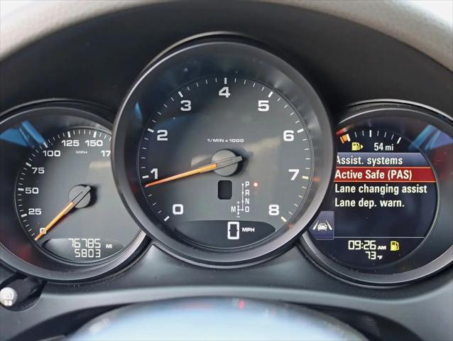 2018 Porsche Macan Sport Edition