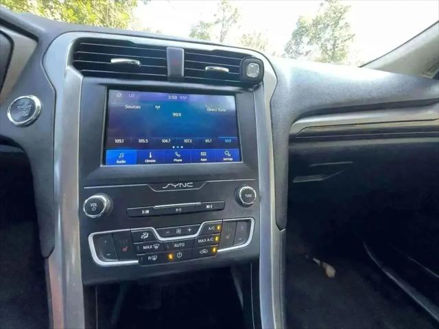 2020 Ford Fusion SEL