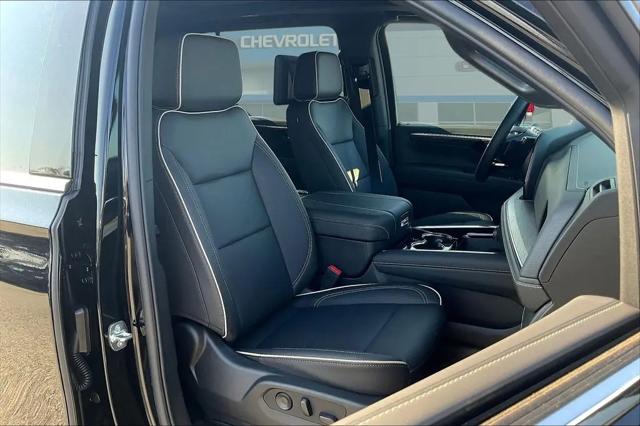 2026 Chevrolet Suburban Premier, RWD