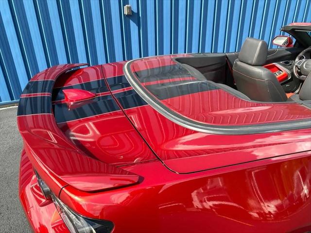 2022 Chevrolet Camaro RWD Convertible 2SS