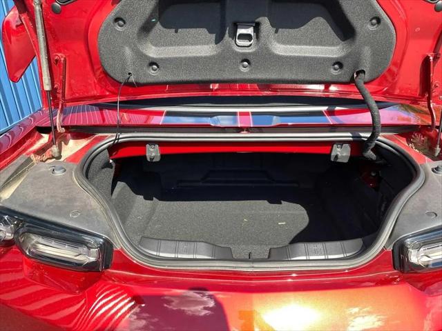 2022 Chevrolet Camaro RWD Convertible 2SS